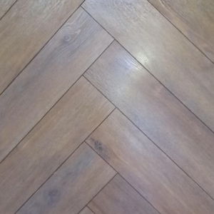 Creativ’ Chestnut Oak Herringbone
